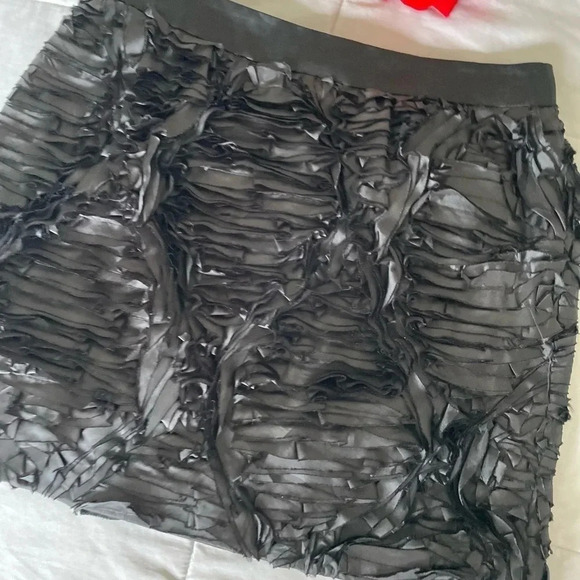 Tibi mini skirt - Picture 8 of 8